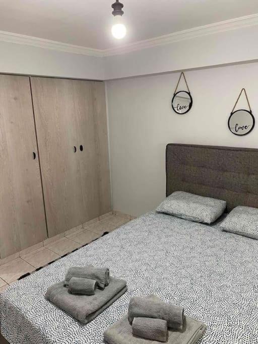 Olas 1-Bedroom Apartment Near The Center Of Athen Eksteriør billede